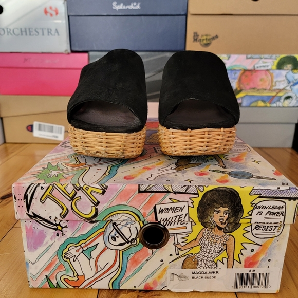 Magda Wicker - Black Suede Platform Mule - Picture 3 of 6
